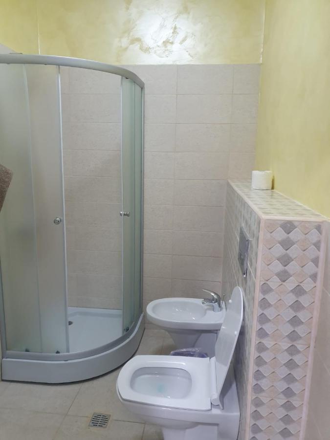 Cazare Gallamar Birlad Ngoại thất bức ảnh